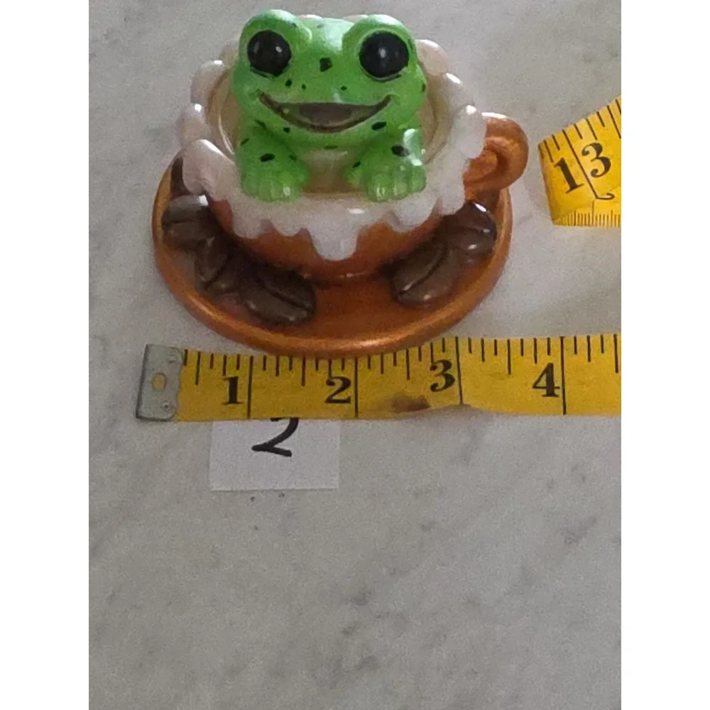 Handmade Resin Frog In A Cup With Coffee Beans Decoration